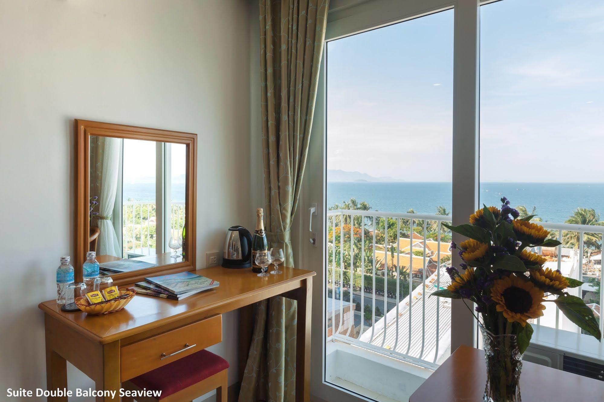 Siren Flower Hotel Nha Trang Exterior photo